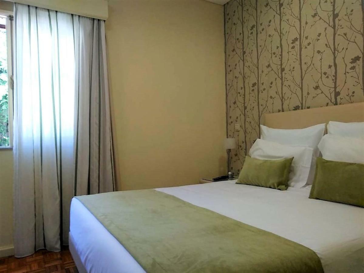 Adelaide Hotel Geres Exterior foto